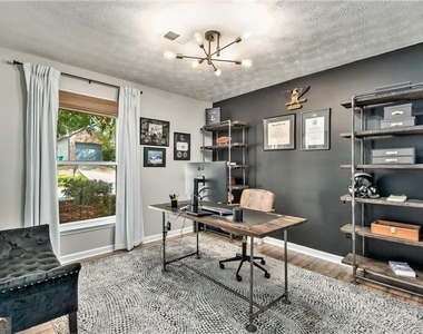 1118 Capital Club Circle - Photo Thumbnail 14