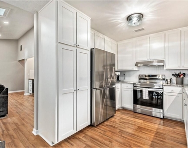 1118 Capital Club Circle - Photo Thumbnail 11