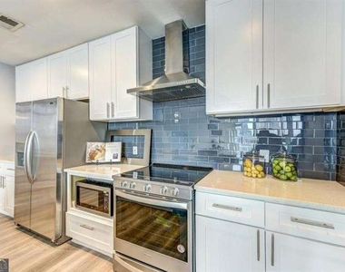 950 W Peachtree Street Nw - Photo Thumbnail 26