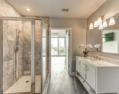 950 W Peachtree Street Nw - Photo Thumbnail 15