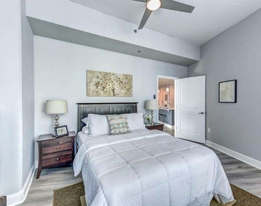 950 W Peachtree Street Nw - Photo Thumbnail 11