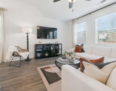 4021 Denton Drive - Photo Thumbnail 9