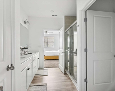1729 Tolstoy Lane - Photo Thumbnail 9