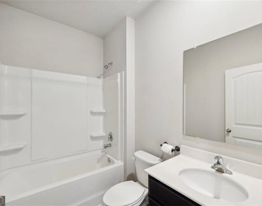 6637 Bluffview Drive - Photo Thumbnail 11