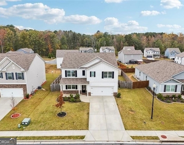 6637 Bluffview Drive - Photo Thumbnail 20