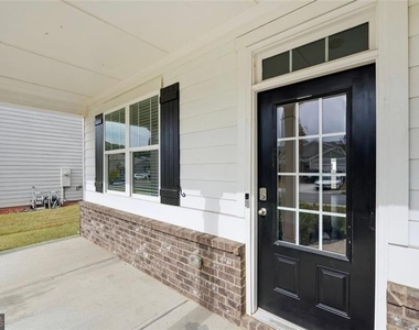 6637 Bluffview Drive - Photo Thumbnail 3