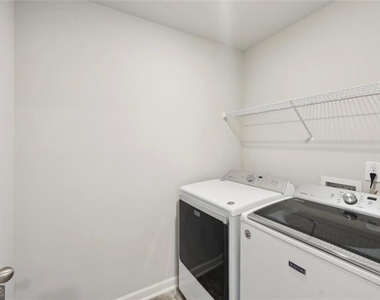 6637 Bluffview Drive - Photo Thumbnail 12