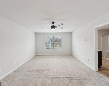 6637 Bluffview Drive - Photo Thumbnail 16