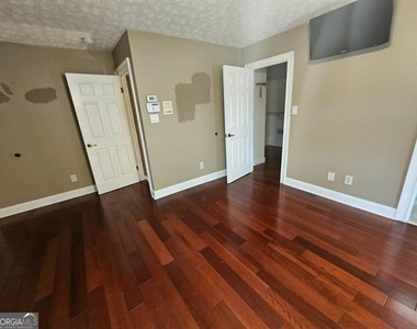 1505 Old Loganville Road - Photo Thumbnail 11
