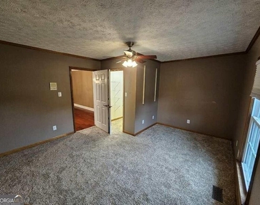 1505 Old Loganville Road - Photo Thumbnail 15