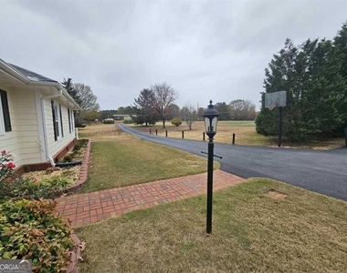 1505 Old Loganville Road - Photo Thumbnail 2