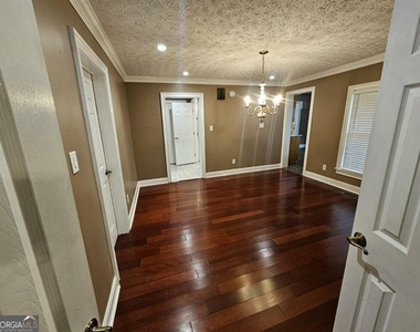 1505 Old Loganville Road - Photo Thumbnail 7