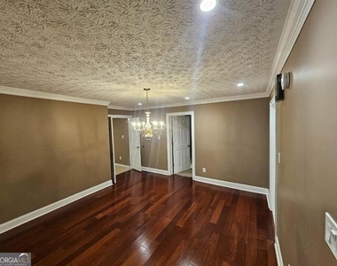 1505 Old Loganville Road - Photo Thumbnail 10