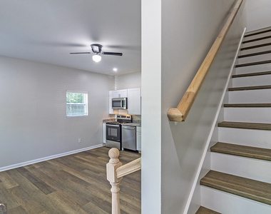 2367 Knott Street - Photo Thumbnail 10