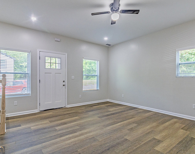 2367 Knott Street - Photo Thumbnail 9