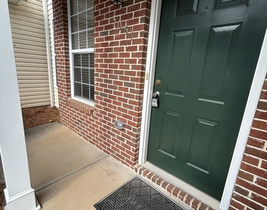 3051 Kentmere Drive - Photo Thumbnail 1