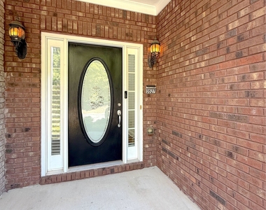 3527 Compass Rose Drive - Photo Thumbnail 2