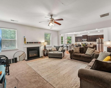 6216 Oakdale Ridge Court Se - Photo Thumbnail 1