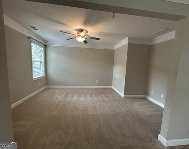 2940 Furlong Court - Photo Thumbnail 16