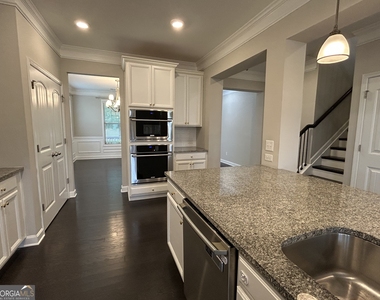2940 Furlong Court - Photo Thumbnail 4