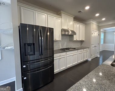 2940 Furlong Court - Photo Thumbnail 5