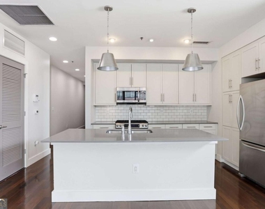 1100 Howell Mill Road Nw - Photo Thumbnail 8