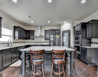 2205 Copperfield Drive - Photo Thumbnail 9