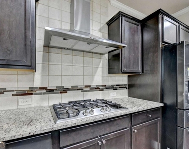 2205 Copperfield Drive - Photo Thumbnail 8