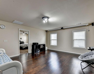 2205 Copperfield Drive - Photo Thumbnail 19
