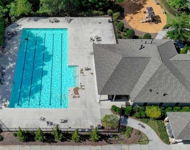 2205 Copperfield Drive - Photo Thumbnail 47