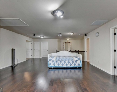 2205 Copperfield Drive - Photo Thumbnail 21