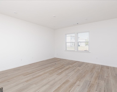 218 Hickory Ridge Trail - Photo Thumbnail 14