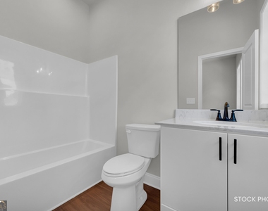 1048 Homestead Way Street - Photo Thumbnail 17