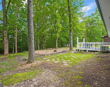 217 Wynnmeade Parkway - Photo Thumbnail 21