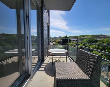 70-9 45th Avenue - Photo Thumbnail 10