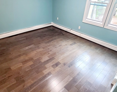 158-24 77th Avenue - Photo Thumbnail 8