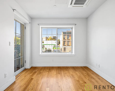 246 Union Avenue - Photo Thumbnail 5