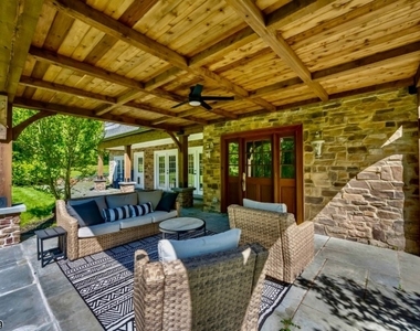 3 Laurel Ln - Photo Thumbnail 6