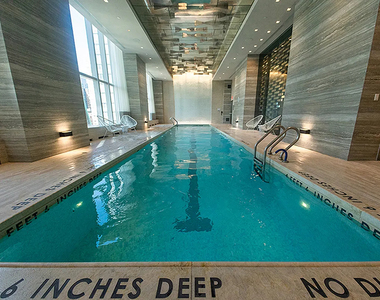 555 10th Avenue - Photo Thumbnail 3