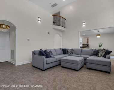1607 Holbrook Street - Photo Thumbnail 9