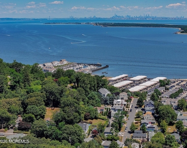 210 Linden Avenue - Photo Thumbnail 41