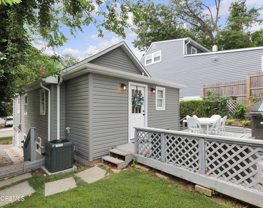 210 Linden Avenue - Photo Thumbnail 18