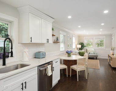 210 Linden Avenue - Photo Thumbnail 12