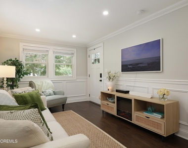 210 Linden Avenue - Photo Thumbnail 6