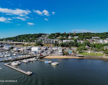 210 Linden Avenue - Photo Thumbnail 36