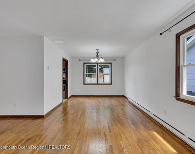 802 Laura Herbert Drive - Photo Thumbnail 6