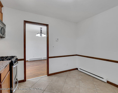 802 Laura Herbert Drive - Photo Thumbnail 11