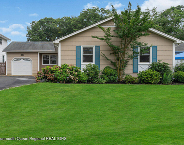 802 Laura Herbert Drive - Photo Thumbnail 1