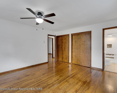 802 Laura Herbert Drive - Photo Thumbnail 14