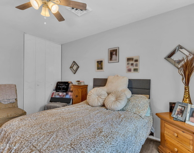 390 Picardy Court - Photo Thumbnail 18